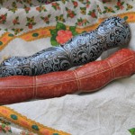 Шитая фиброузная колбасная оболочка с узором Синюга кривая, калибр 60